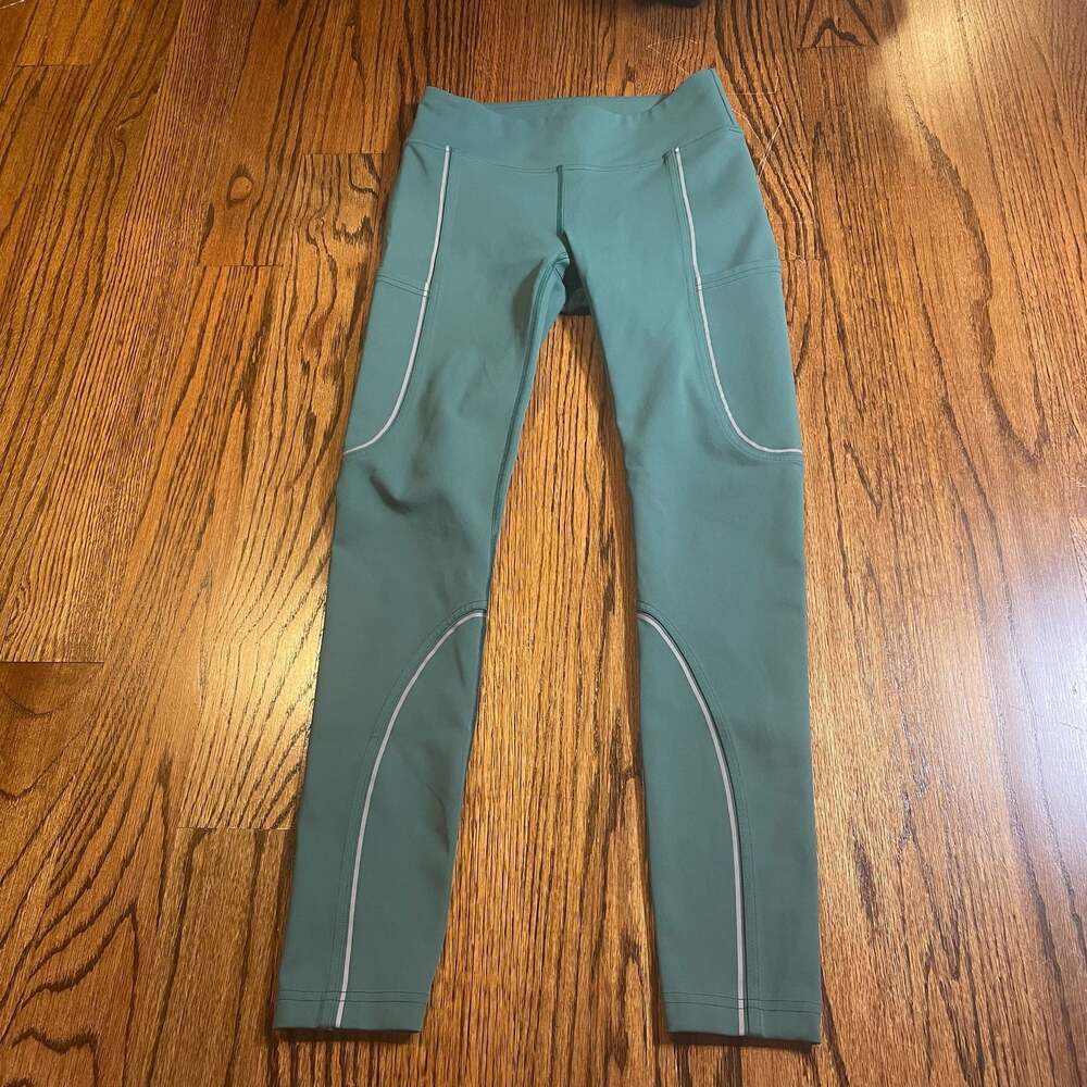 Outdoor Voices Women's Reflective Trim Compression Running Leggings